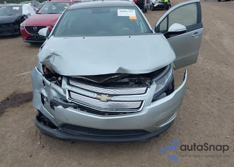 2011 Chevrolet Volt from USA, damaged, VIN 1G1RC6E45BU099173